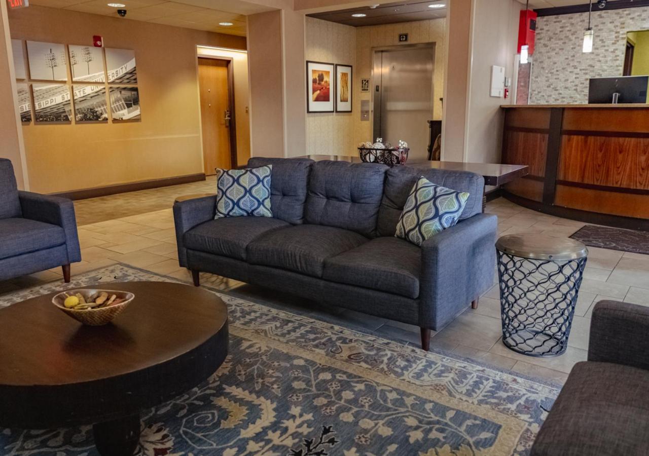 Russell Inn And Suites 斯塔克维尔 外观 照片